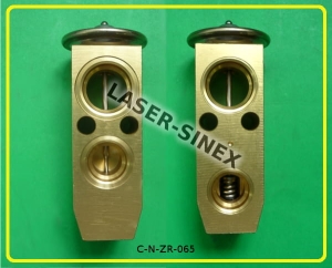 Zawór rozszerzalny klimatyzacji samochodowej Nissan Pathfinder oraz Infiniti Q45 oraz QX4, zawór rozprężny klimatyzacji, reduktor ciśnienia Nissan oraz Infiniti, części serwisowe klimatyzacji