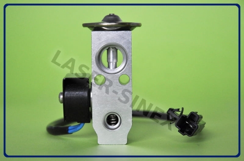 zawór rozprężny LEXUS LS430 (UCF30), zawór rozprężne do klimatyzacji LEXUS OEM: 8851550170, 88515-50170, klimatyzacja samochodowa części