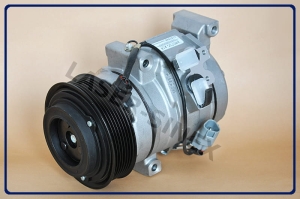 Kompresor klimatyzacji samochodowej TOYOTA RAV4 (2001 - 2005), regenerowana sprężarka DENSO 10S15C, nowe i regenerowane sprężarki klimatyzacji (68332)