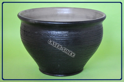 duża donica gliniana z podstawką, doniczki łódź.JPG