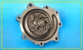 pompa wodna FORD/NEW HOLLAND 5900, 5110, 5610, 5610S, 6410, 6610, 6610S, 6710, 6810, 6810S, 7010, 7610, 7610S, 7710, E7NN8501EB, E7NN8501EE, EJPN8A513EB, FAPN8A513HH, 81863909, 81872287, 83964038, 83964047, 87800122, układ chłodzenia silnika cześci