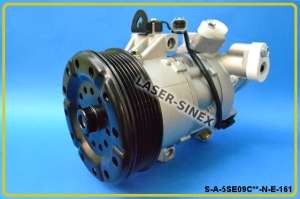 Kompresor do klimatyzacji TOYOTA Yaris (P1) oraz Yaris Verso (NC/LP2), nowy kompresor klimatyzacji samochodowej typu DENSO 5SE09C, kompresor układu auto klimatyzacji, części zamienne klimatyzacji samochodowej ( 68155 )