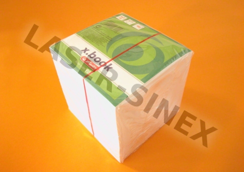 Karteczki notesowe bloczek, kolor biały, 900 karteczek, wymiary 9 x 9 cm, artykuły biurowe, organizacja dokumentów