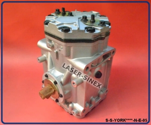 Sprężarka klimatyzacji typu YORK EF210R do AUDI, INTERNATIONAL, JAGUAR, AMERICAN MOTORS oraz PORSCHE 911 i VOLVO 240, NOWY kompresor klimatyzacji, części zamienne klimatyzacji ( 58057 )
